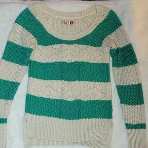Size S, knit sweater